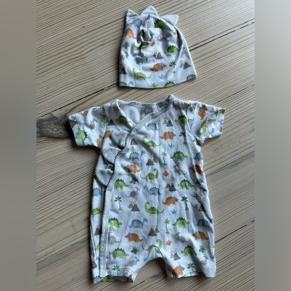 Kissy Kissy Baby Boy Dinosaur Frontier Onesie and Hat - 3-6 Months - Picture 4 of 6